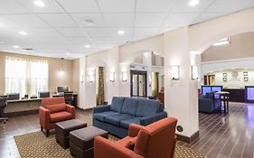 Comfort Inn And Suites Allen Park Mi